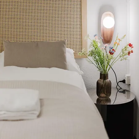Hotel By The Lakes Cph 2*