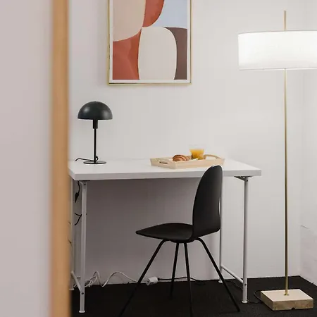 Hotel By The Lakes Cph